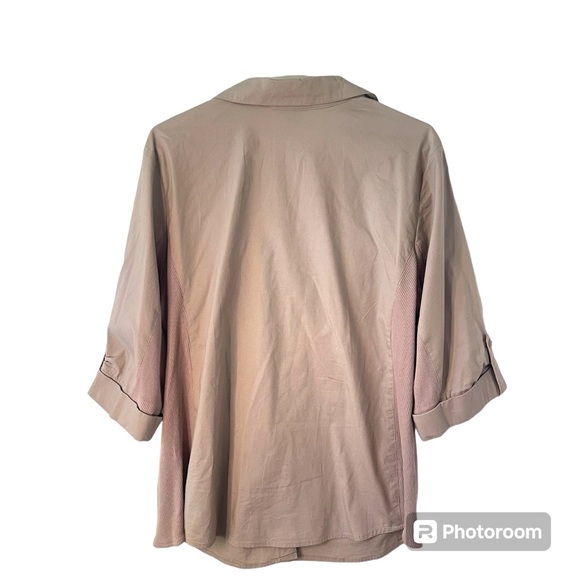 Daisy Fuentes XL Tan Button Down Collared Shirt - Picture 2 of 5
